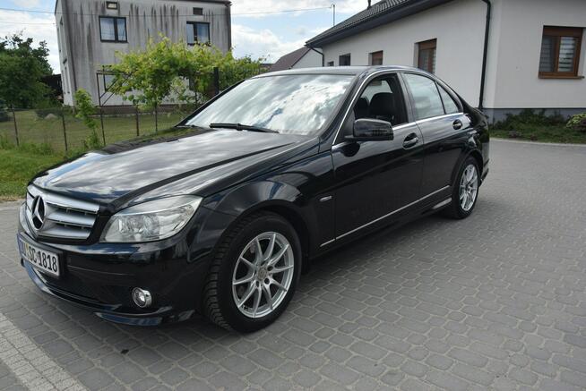 Mercedes C 180 1.6B Kompresor AMG Navi Xenon PDC Serwis 147 TYS KM Sprowadzony