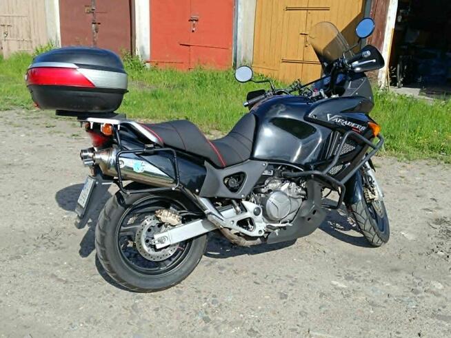 Motocykl Honda XL1000