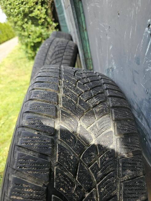Opony zimowe Goodyear UltraGrip 225/55 R17 Laufenn 225/45