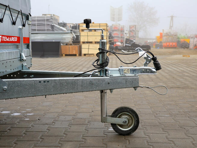 TEMARED PRO 2612/2 przyczepa dwuosiowa DMC 750 kg
