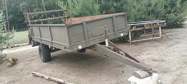 Rozrzutnik jedosiowy 3.5t