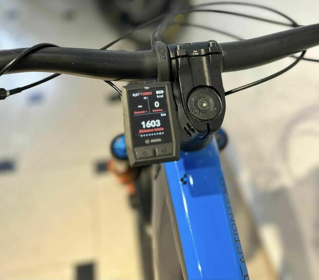 Cube Stereo Hybrid 160 HPC Action Team 2021