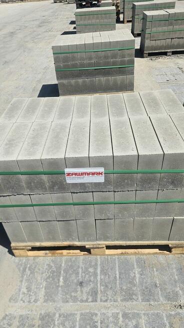 Bloczki betonowe fundamentowe B15