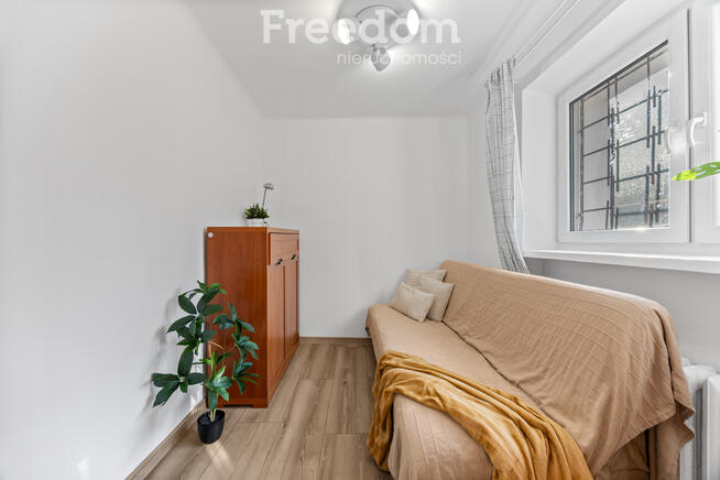 2 pokoje po remoncie | Balkon | 220 m do PKP