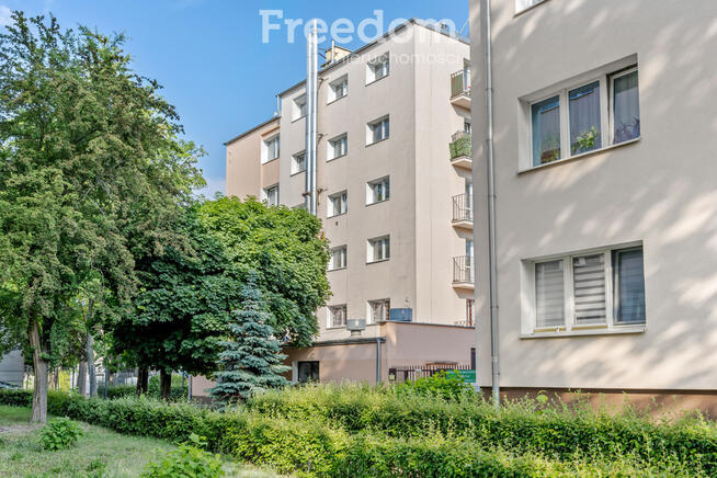 2 pokoje po remoncie | Balkon | 220 m do PKP