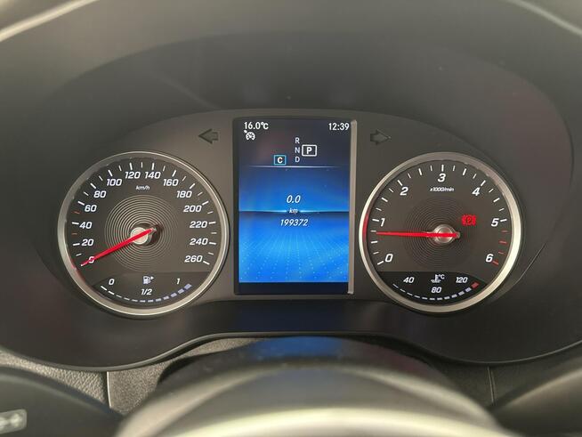 Mercedes GLC 200 2,0 200d(163 KM) 4Matic. Business Edition Salon PL Fv23