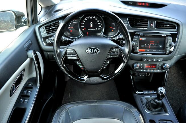 Kia Cee'd 1,6 CRDi Xenon Ledy Skóra Grzana Asystent Pasa Kamera Full Opcja