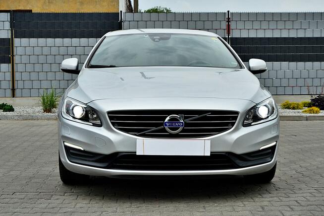 Volvo V60 LiFT 2,0 Disel Bi Xenon Ledy Skóra Grzana Kiera City Full Opcja
