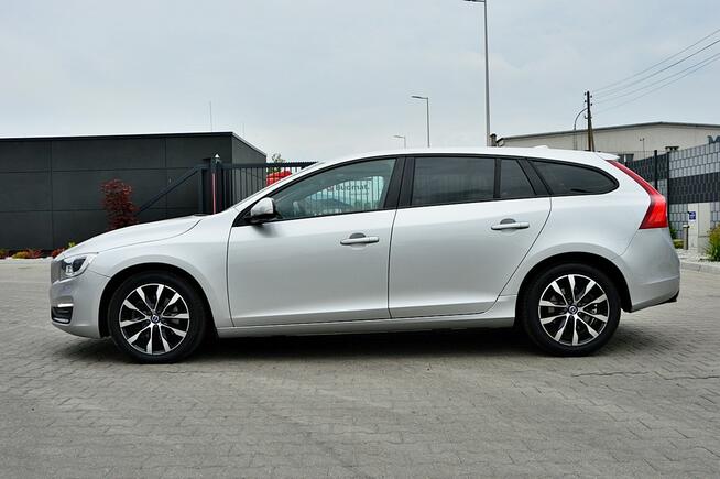 Volvo V60 LiFT 2,0 Disel Bi Xenon Ledy Skóra Grzana Kiera City Full Opcja