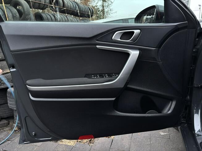 Kia Ceed 1.4 TGDI VISION 140km LED kamera NAVI asystent SERWIS 2020