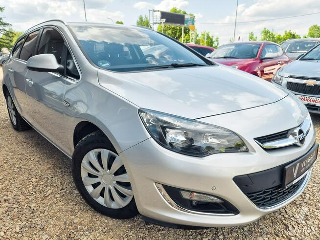 Astra 1.4 Turbo Exklusiv 120 km NAVI skóra BEZWYPADE hak SERWIS 2014