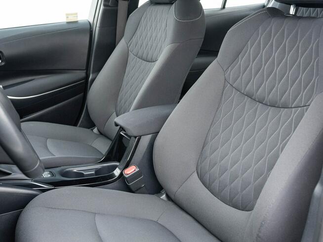Toyota Corolla GD8A929#1.5 Comfort K.cofania Podgrz.f Pakiet Tech Salon PL VAT 23%
