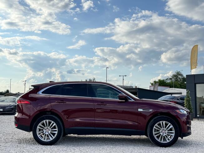 Jaguar F-Pace, 2017