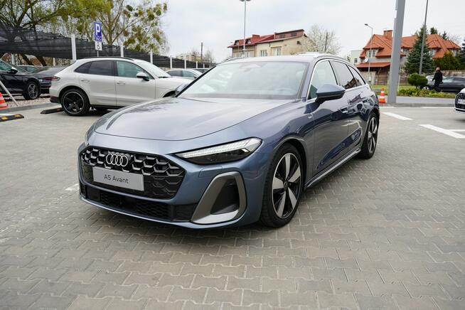 Audi A5 B10 Avant TFSI 204 KM S tronic quattro DEMO