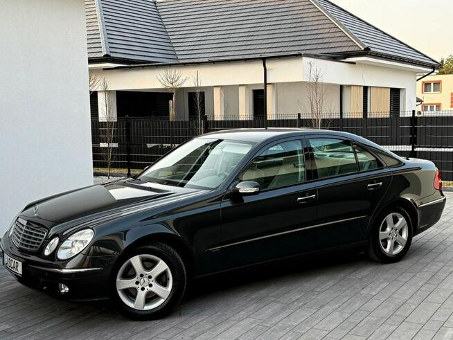 Mercedes E 220 E220 CDi 150KM Automat Pamięci Skóra Navi Command ORYGINAŁ THERMATIC