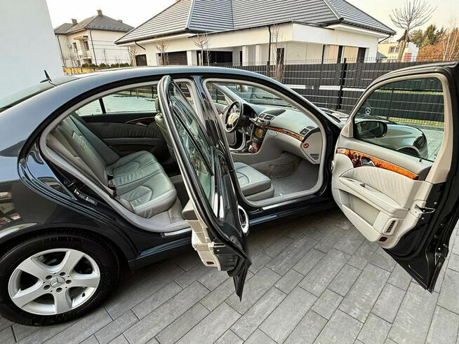 Mercedes E 220 E220 CDi 150KM Automat Pamięci Skóra Navi Command ORYGINAŁ THERMATIC