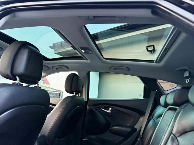 Hyundai ix35 1.6i 135KM 6B Panorama Navigacja Skóra PDC Klimatronik Niemcy Zarejest