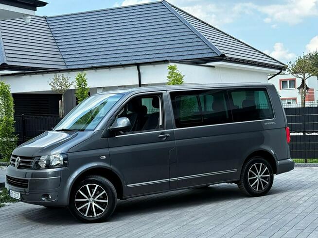 Volkswagen Multivan 2.0 TDi 140KM 6B NAVi 7osobowy Serwis Nowe Opony Olej Nawiewy