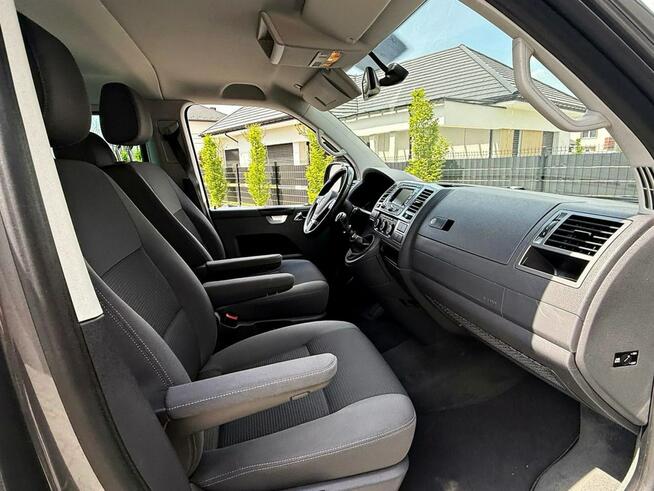 Volkswagen Multivan 2.0 TDi 140KM 6B NAVi 7osobowy Serwis Nowe Opony Olej Nawiewy