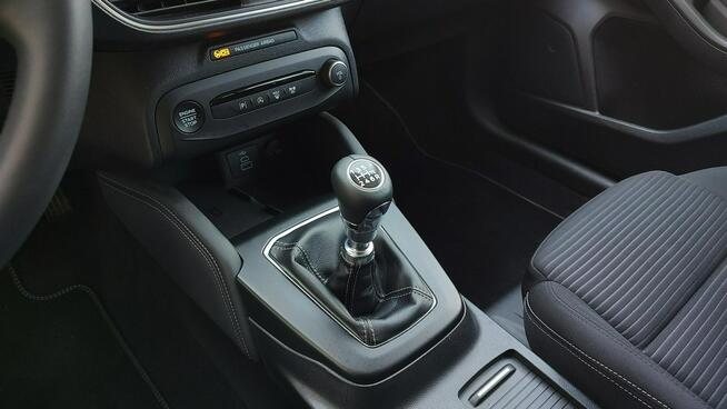 Ford Focus Titanium X 1.0 EcoBoost mHEV 125 KM