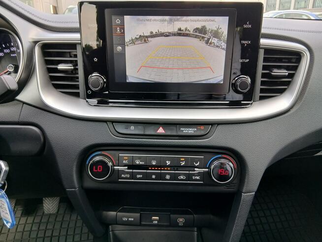 Kia Nowy Ceed 1.5 T-GDI 160 KM 6MT Wersja M + Pakiet Smart Gwarancja2030 FV23%