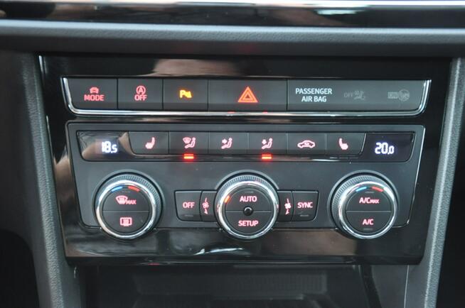 Seat Leon 1.5 TSI FR Full LED Navi Kamera Grzane fotele Czujniki