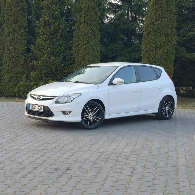 Hyundai i30 1.6 Diesel Manual Lift Serwis 2 Klucze