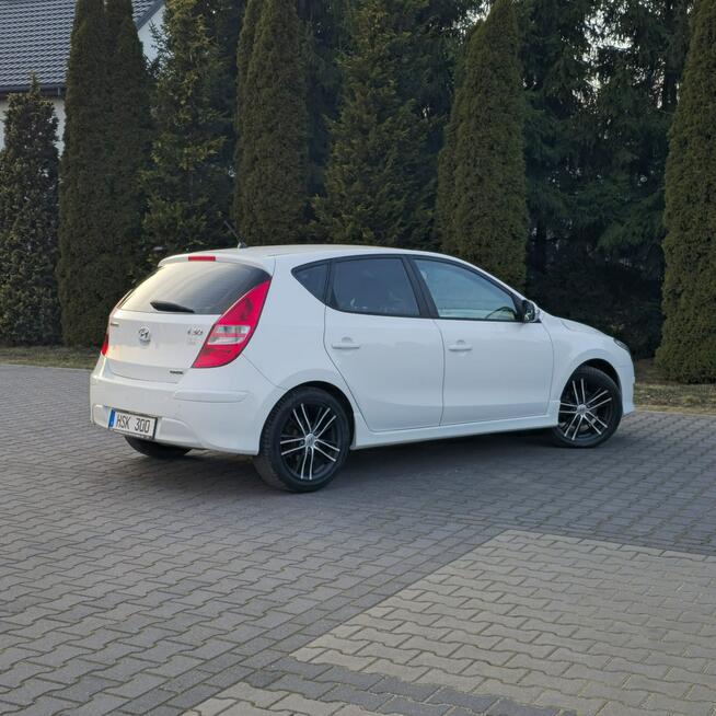 Hyundai i30 1.6 Diesel Manual Lift Serwis 2 Klucze
