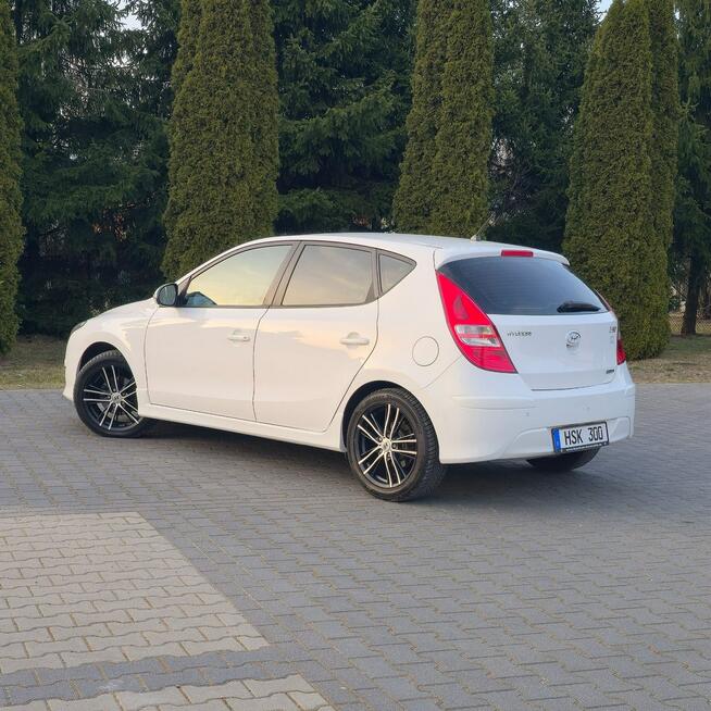 Hyundai i30 1.6 Diesel Manual Lift Serwis 2 Klucze