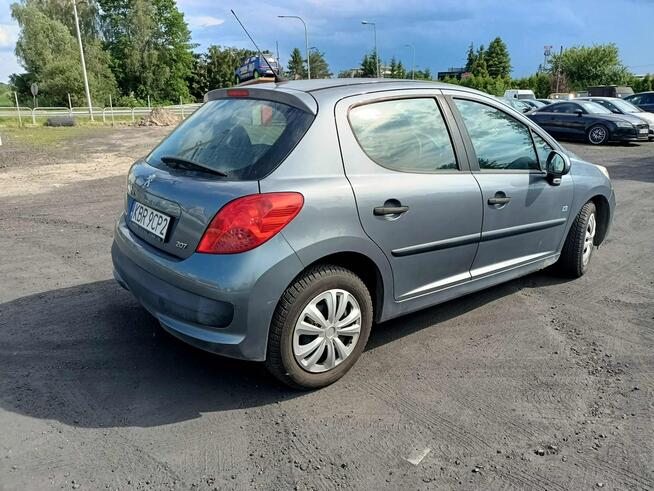 Peugeot 207 1.4+lpg 09r
