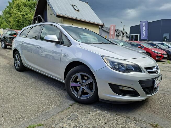 Opel Astra Klimatronic 2-stref, Podgrz. fotele + kierownica, PDC2x, 2 kpl. kół