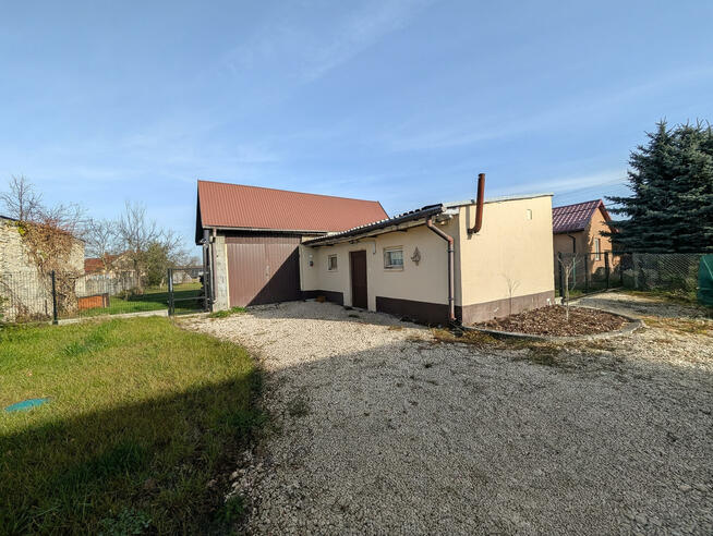 Dom Włoszczowice gm. Kije, Wesoła