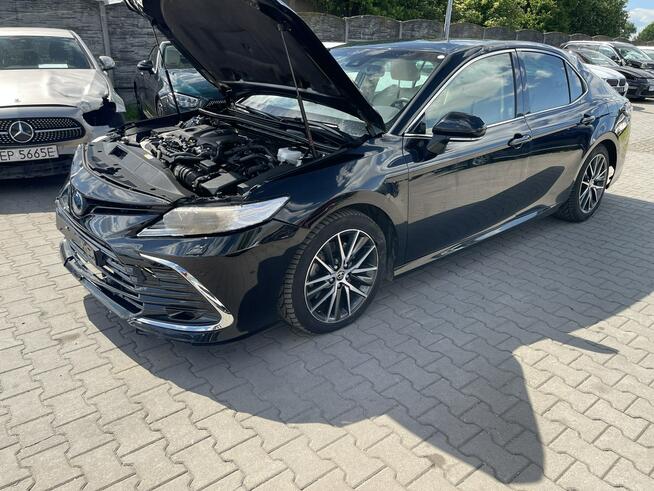 Toyota Camry Automat Hybryda Skóra Podgrzewanie Kamera 218KM