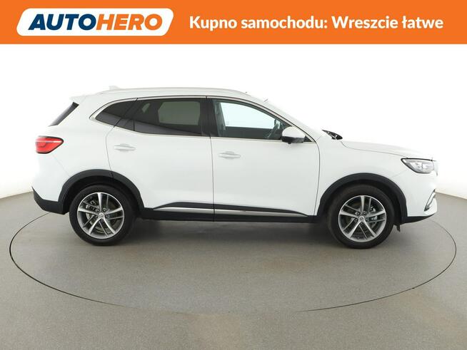 MG HS automat full LED skóra virtual cocpit panorama navi kamera 360