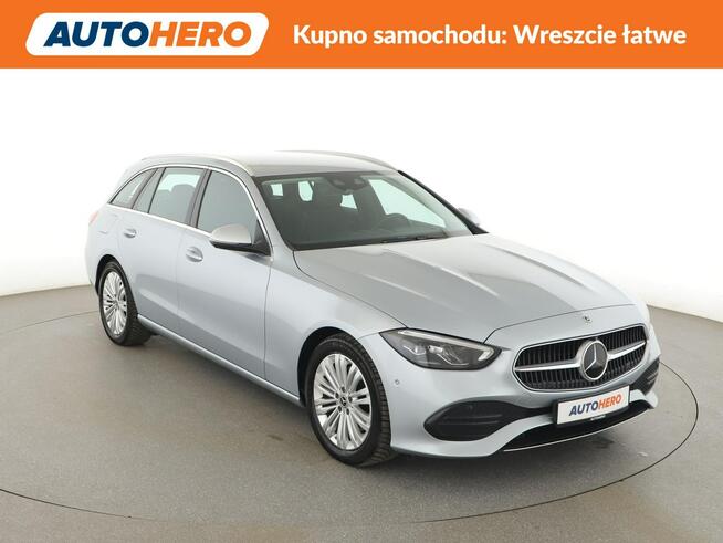Mercedes C 220 mHEV 4x4 automat full LED navi grzane fotele kamey i czujniki parkowan