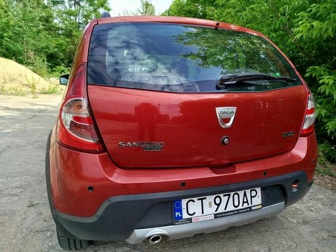 Dacia Sandero zarejestrowana wsiadać i jeżdzić KLIMA