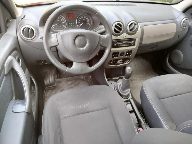 Dacia Sandero zarejestrowana wsiadać i jeżdzić KLIMA