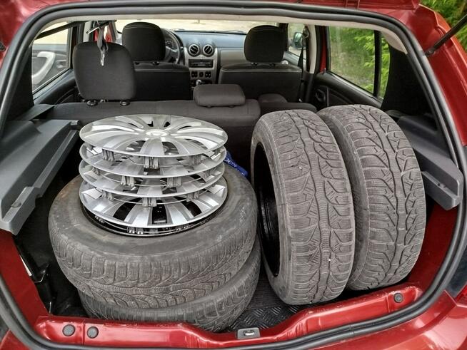 Dacia Sandero zarejestrowana wsiadać i jeżdzić KLIMA