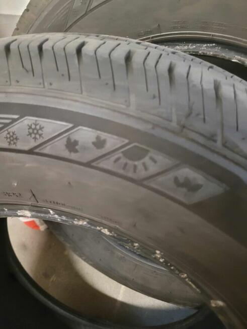 Opony 215/70 R15 109/107