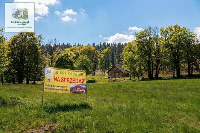 Zieleniec -teren 0,6 ha z pozw. na bud. pensjonatu z basenem