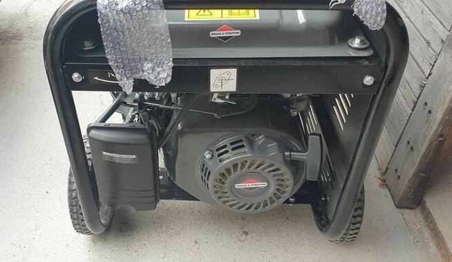 Agregat prądotwórczy 230/380V