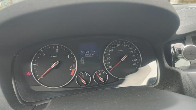 Renault Laguna III 2.0 dCi 150 KM Bose Edition