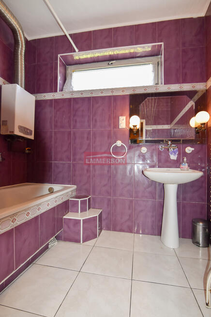 Duzy dom 3 kondygnacje - 8 pokoi, działka 500 m2