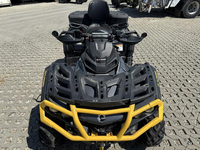 Can-Am Outlander Max 1000R