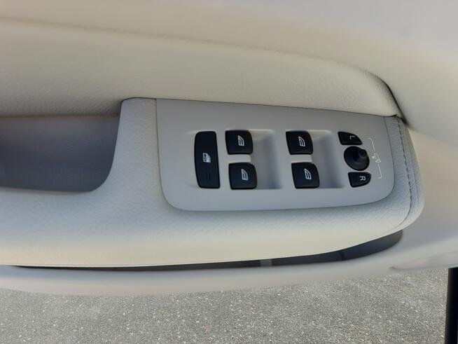 Volvo XC 60 B5 B AWD Plus Bright ! Z Polskiego Salonu ! Faktura Vat !