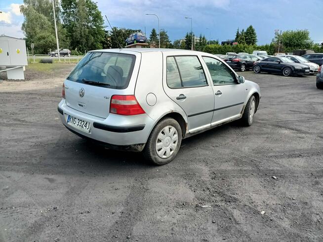 Volkswagen Golf 1.9TDI 101km 02r