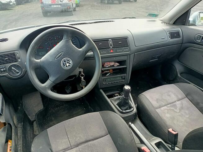 Volkswagen Golf 1.9TDI 101km 02r