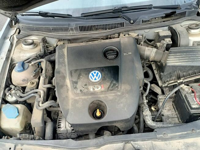 Volkswagen Golf 1.9TDI 101km 02r