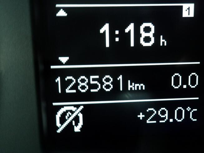 sprzedam ładne AUDI A-3 2.0 TDI 120KM Z 18R 128 TYŚ KILOM.NOWY SAMOCH