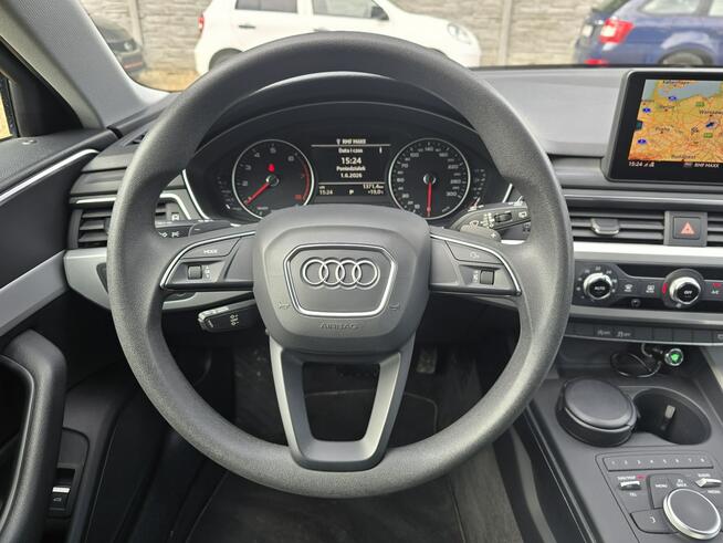 Audi A4 1.4 150koni.Automat.100tyś km.Serwis ASO.Bardzo ładny egzemplarz!